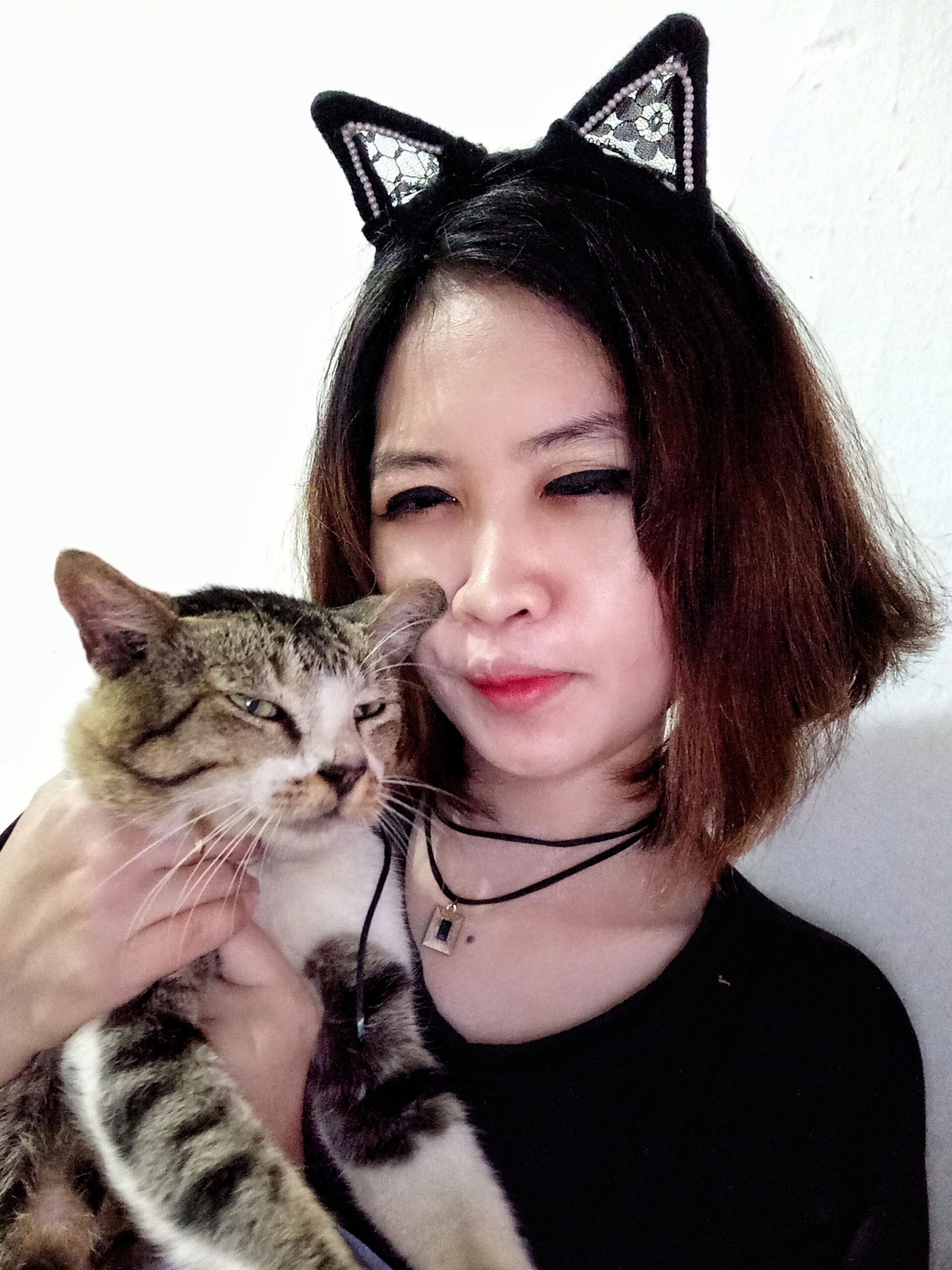 Si Milly Kitty Selalu Bikin Happy